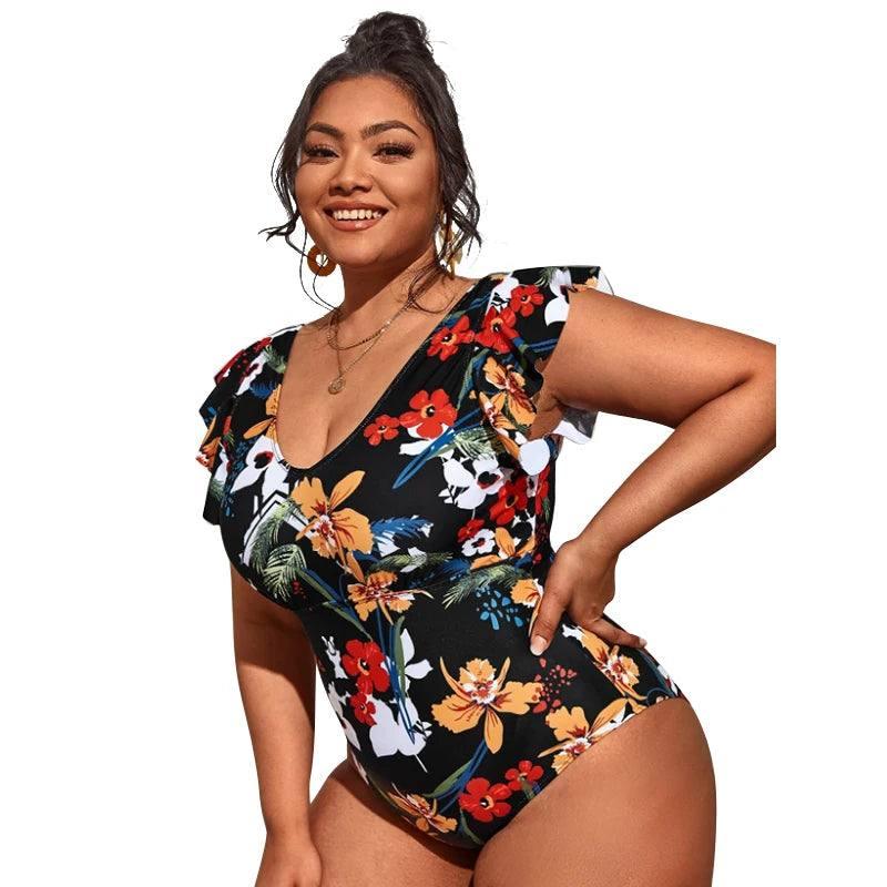 Chic Plus-Size Black Swimwear Trends 2023-3