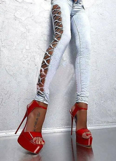 Stylish White Platform Heels for Elegant Outfits-5